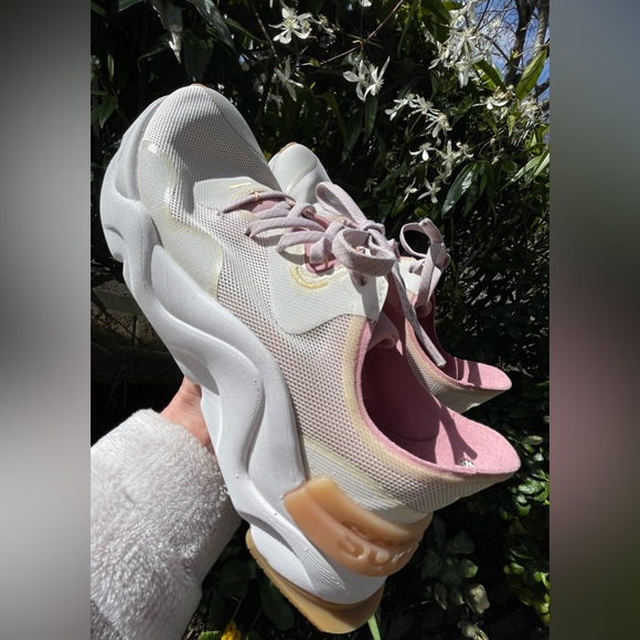 Sorel Women's Sneakers in White and Pink - Picture 2 of 16